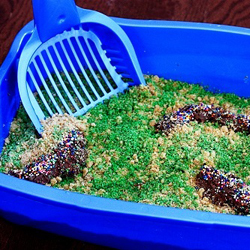 Thumbnail image for Lord Tubbington’s Litter Box Cake