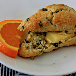 Thumbnail image for Irish Week: Traditional Scones with Currants