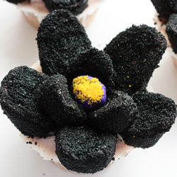 Thumbnail image for Black Lotus Cupcakes