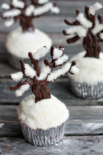 Let it Snow Cupcakes by Not Your Momma's Cookie